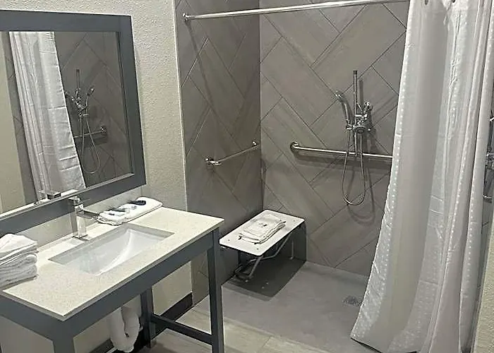 M&m And Fort Worth